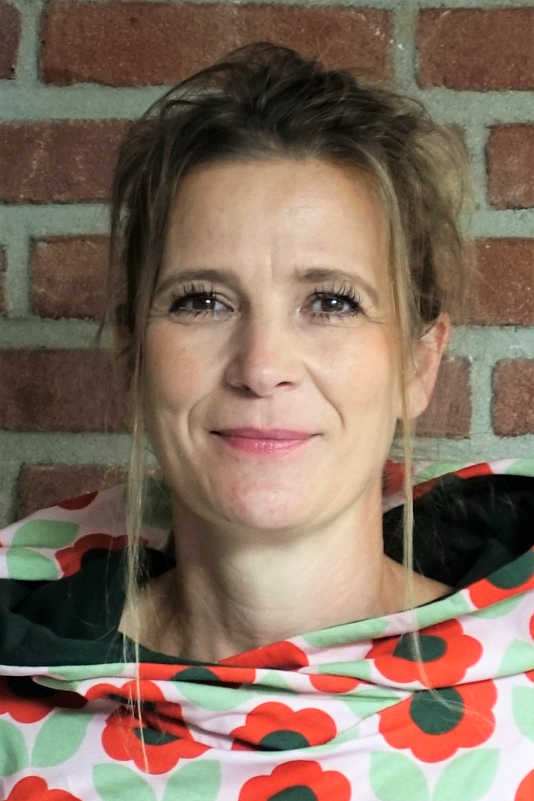 Iris Vollmer Iris Vollmer